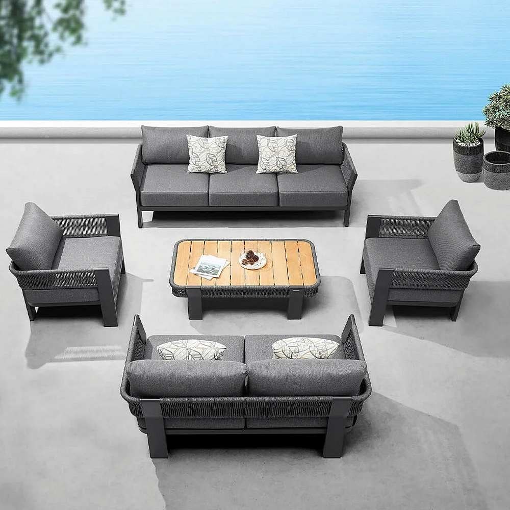 Mango2sofa1
